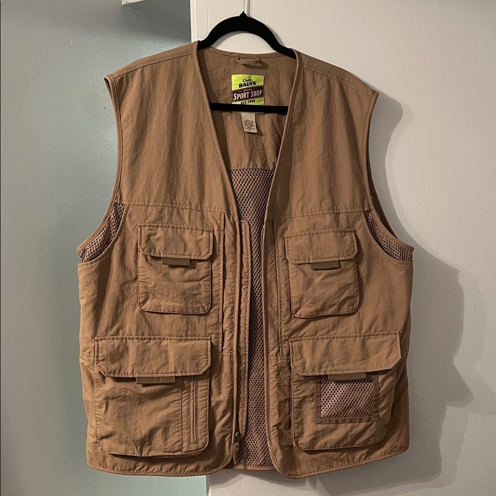 Eddie Bauer Beige Outdoor Fishing Vest